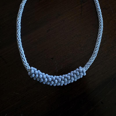 N42 - Gray Beads